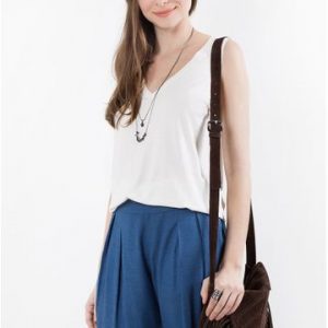 REGATA MALHA BĂSICA DECOTE V G OFF WHITE