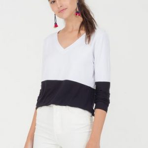 BLUSA MALHA BICOLOR HALF AND HALF P BRANCO / PRETO