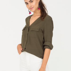 CAMISA TECIDO DECOTE V PUNHO LARGO MAQUINETADO 36 VERDE MILITAR